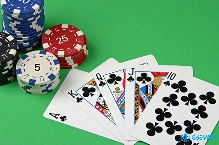 Bài xì tố là cách gọi theo tiếng việt của poker dùng bài tây 52 lá chơi 